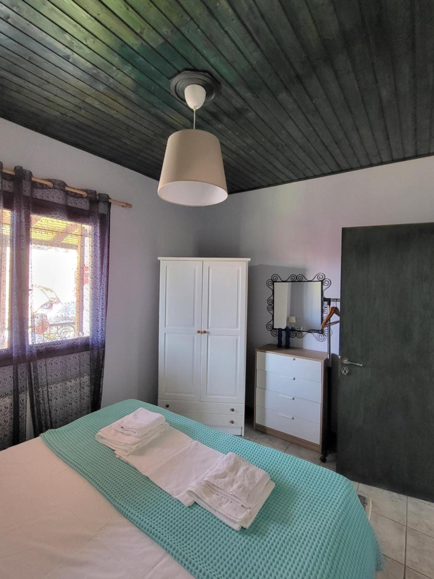 Villa Trifon By Rentalspro Services -Nea Potidea Halkidiki ภายนอก รูปภาพ