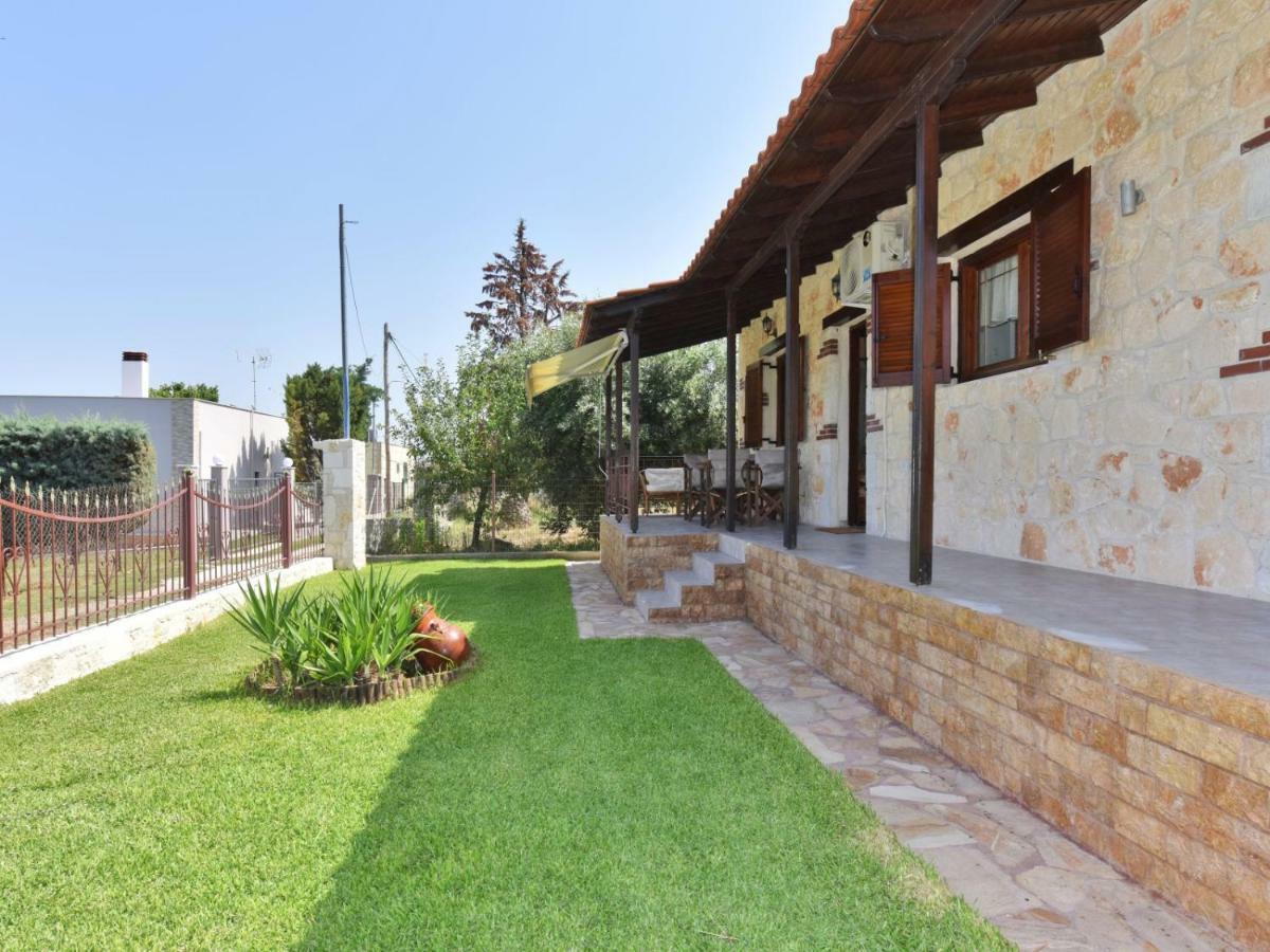 Villa Trifon By Rentalspro Services -Nea Potidea Halkidiki ภายนอก รูปภาพ