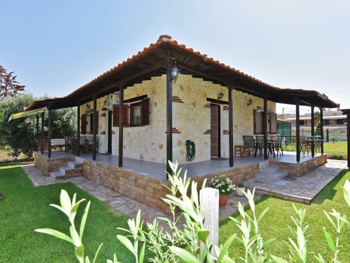 Villa Trifon By Rentalspro Services -Nea Potidea Halkidiki ภายนอก รูปภาพ